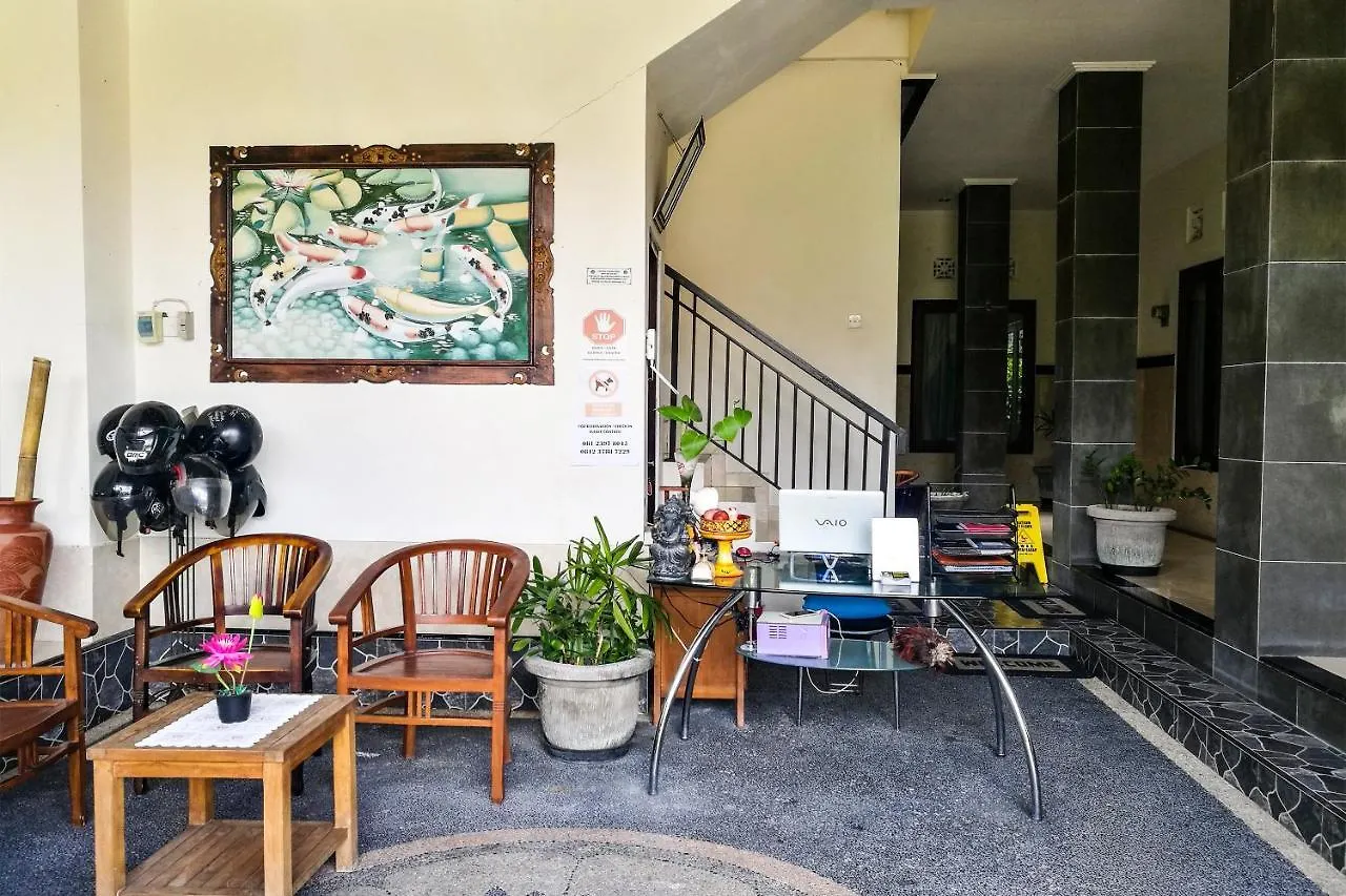 Hotel Oyo 3912 Wahyu Residence Bali Denpasar