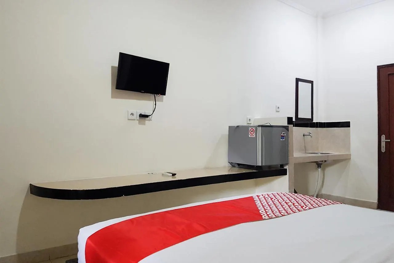 Oyo 3912 Wahyu Residence Bali Denpasar