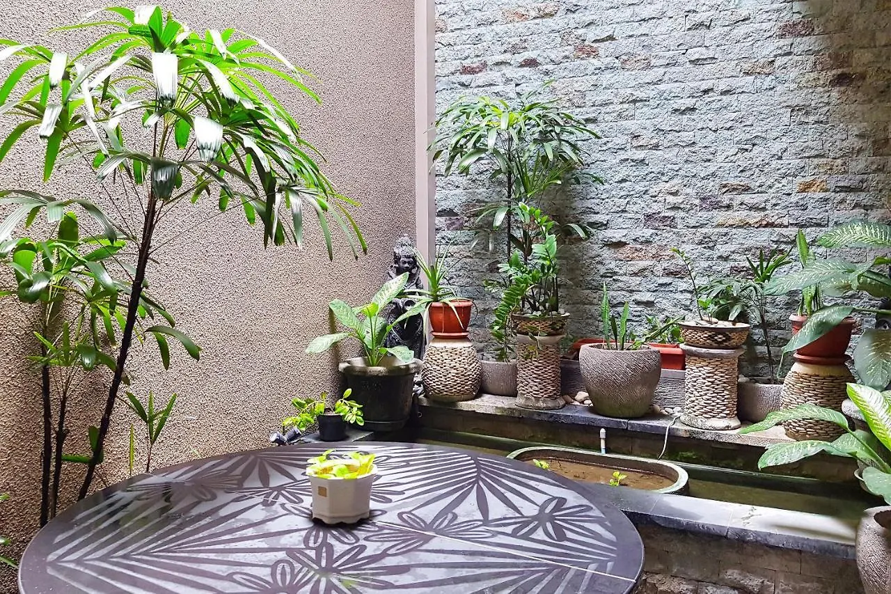 ** Hotel Oyo 3912 Wahyu Residence Bali Denpasar  Indonesia